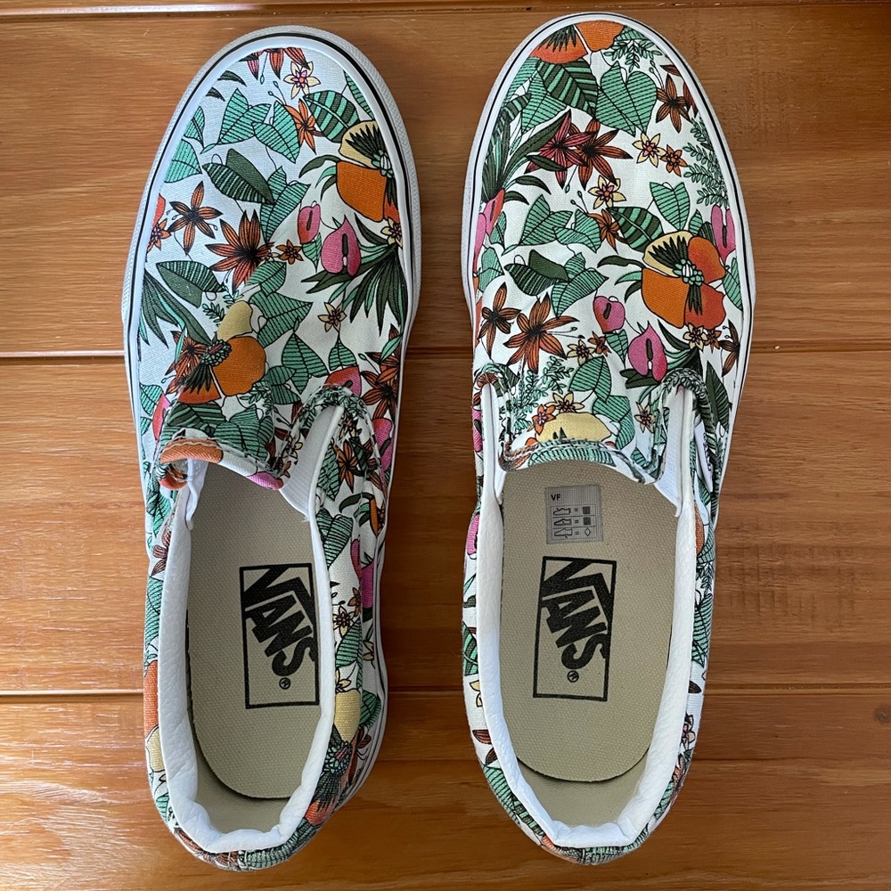 Women’s Vans Slip-On Multi Tropic